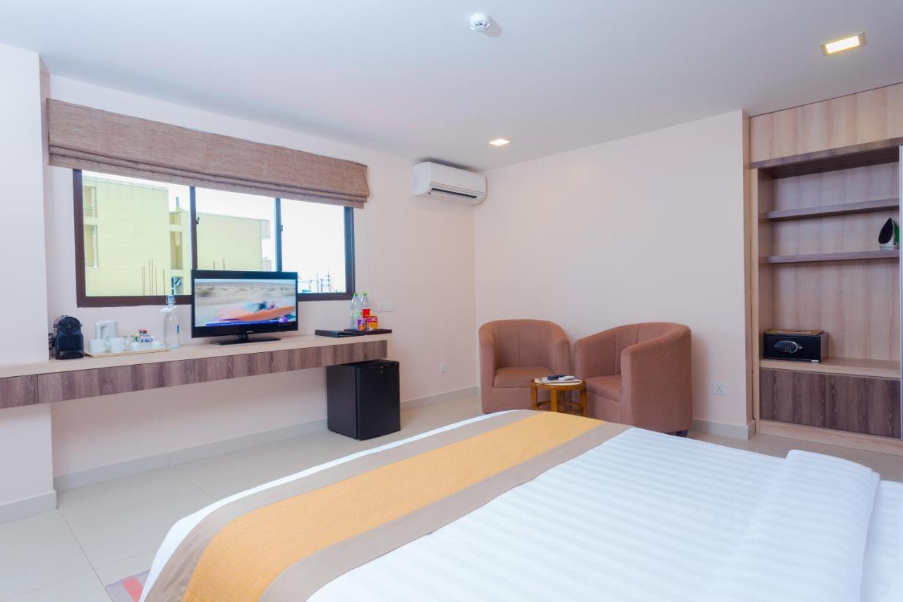 Champa Central Hotel Malé Extérieur photo