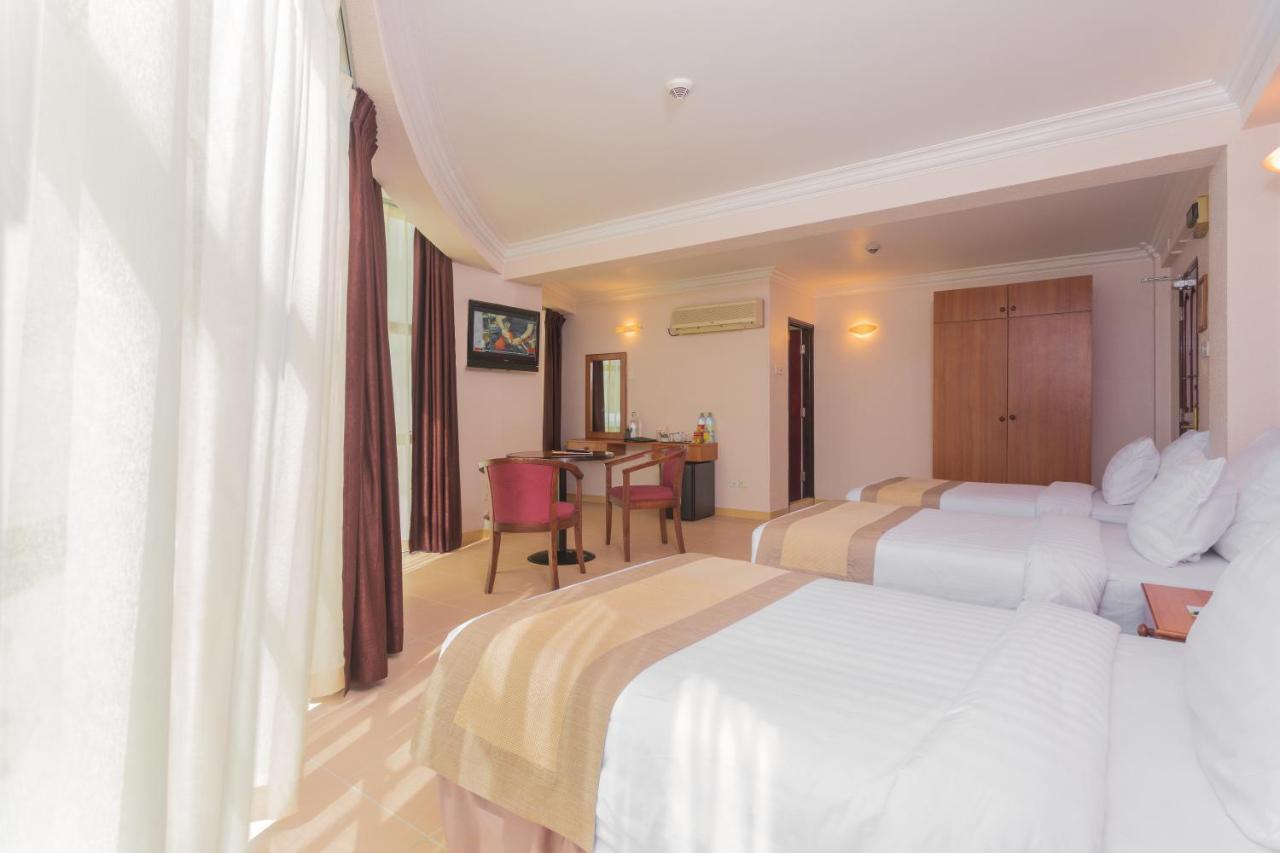 Champa Central Hotel Malé Extérieur photo